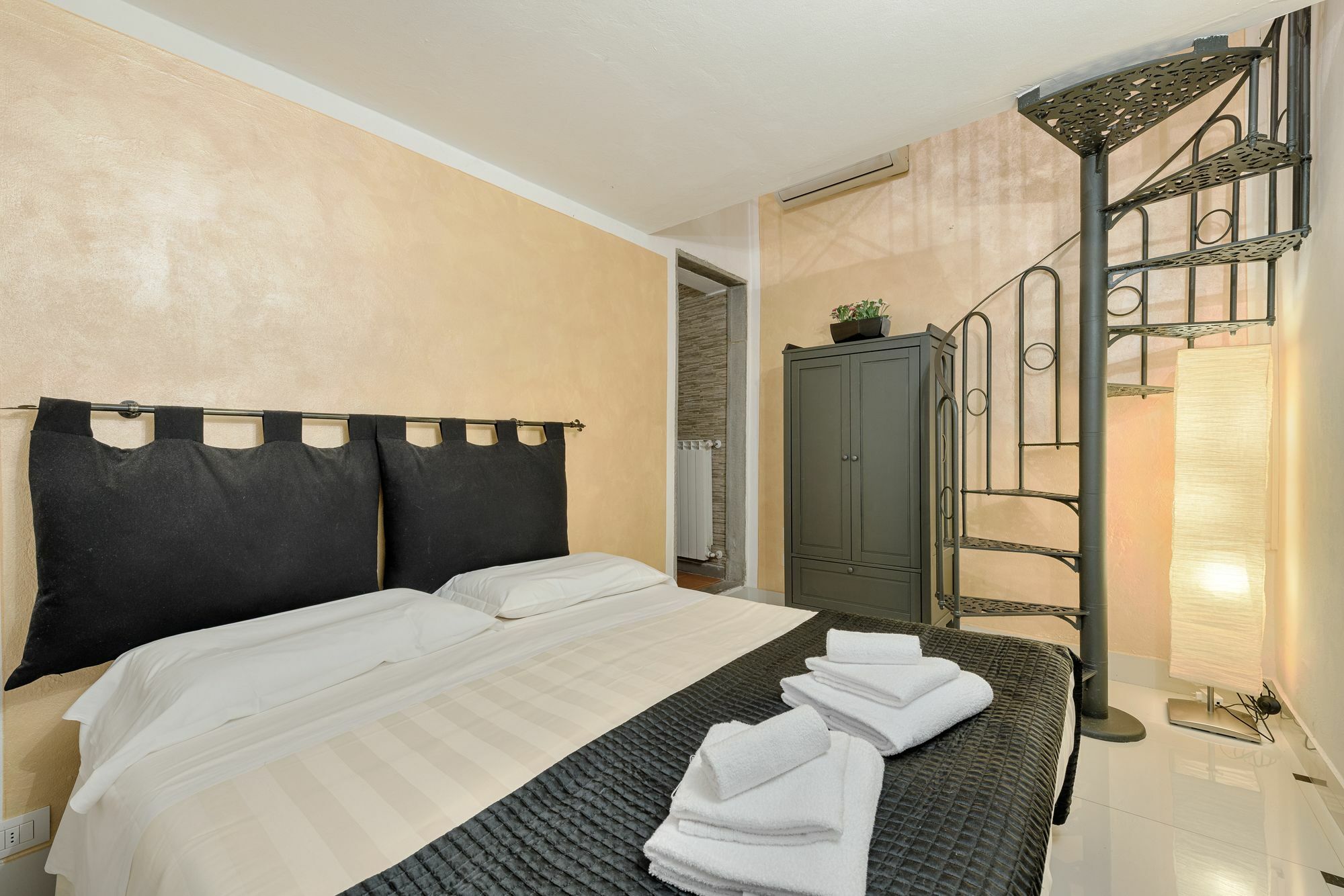 Santo Spirito Frescos By Mmega Apartamento Florença Exterior foto
